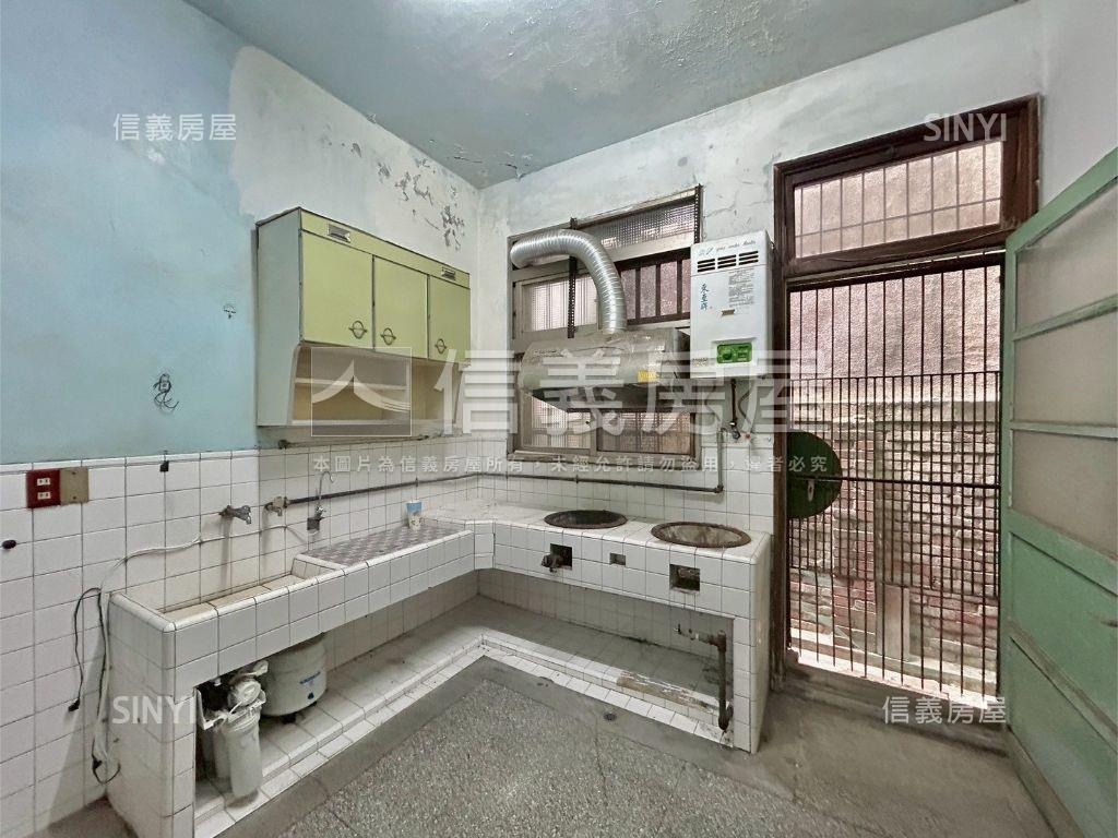 北大優美採光邊間透天房屋室內格局與周邊環境