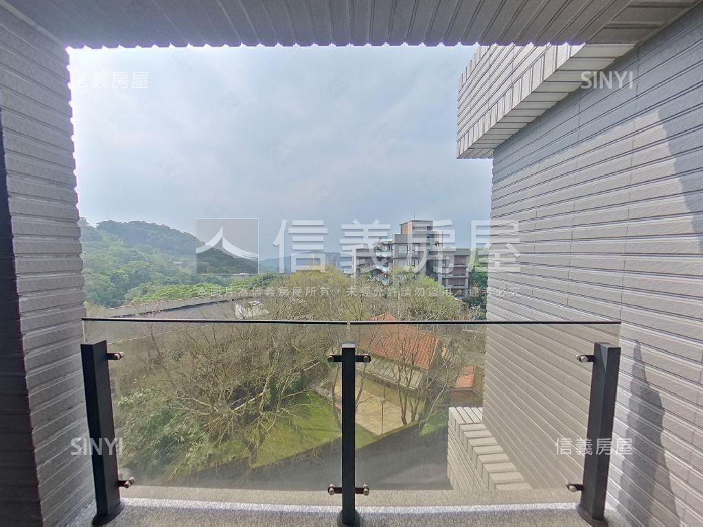 菁山邸優美三樓Ａ房屋室內格局與周邊環境