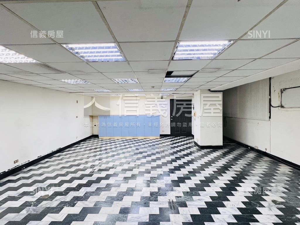 四維四路稀有低總住辦房屋室內格局與周邊環境