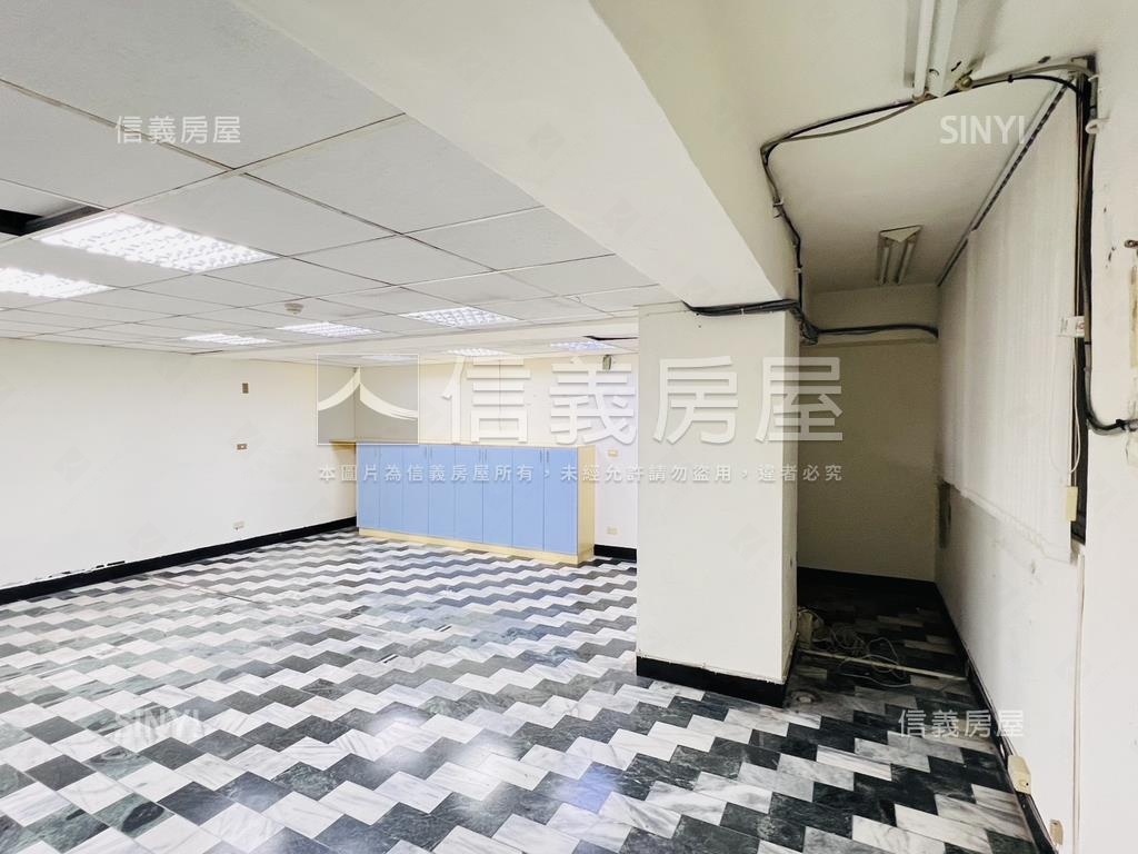 四維四路稀有低總住辦房屋室內格局與周邊環境