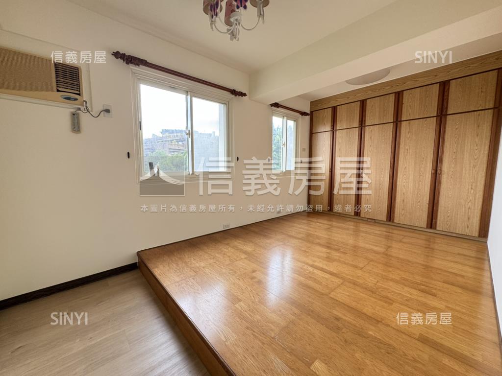 蓮園京采次高樓稀有釋出房屋室內格局與周邊環境