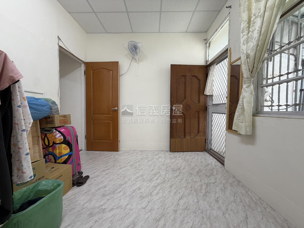 南區｜低總價透天房屋室內格局與周邊環境