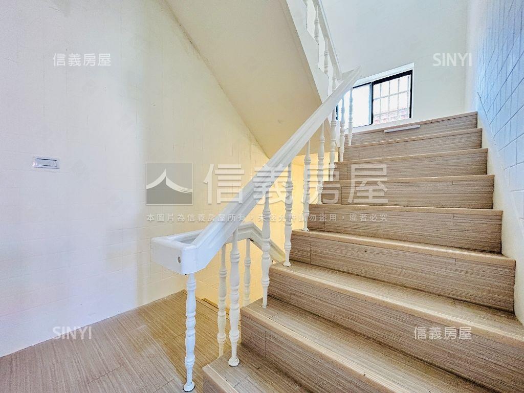 米蘭山莊綠景非你莫屬房屋室內格局與周邊環境