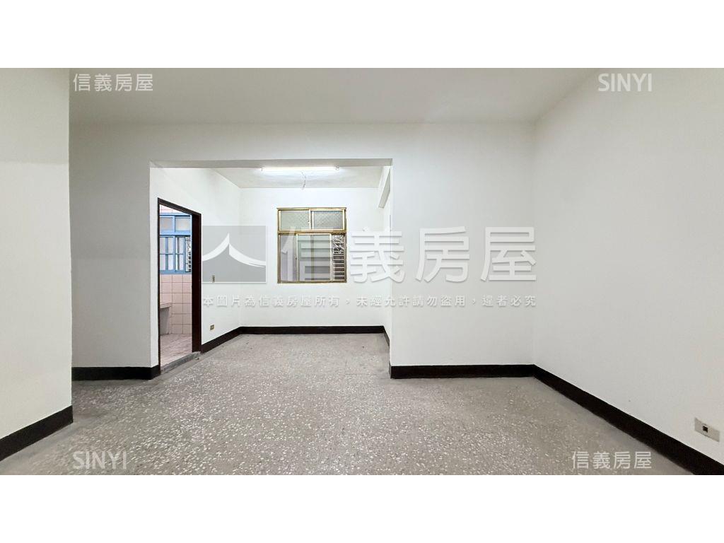 中和捷運採光方正一樓房屋室內格局與周邊環境