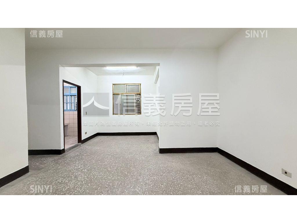 中和捷運採光方正一樓房屋室內格局與周邊環境