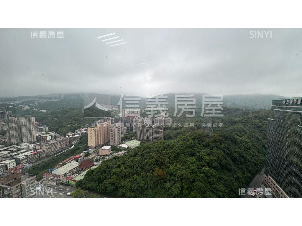 汐止Ｕ－ＴＯＷＮ收租金戶房屋室內格局與周邊環境
