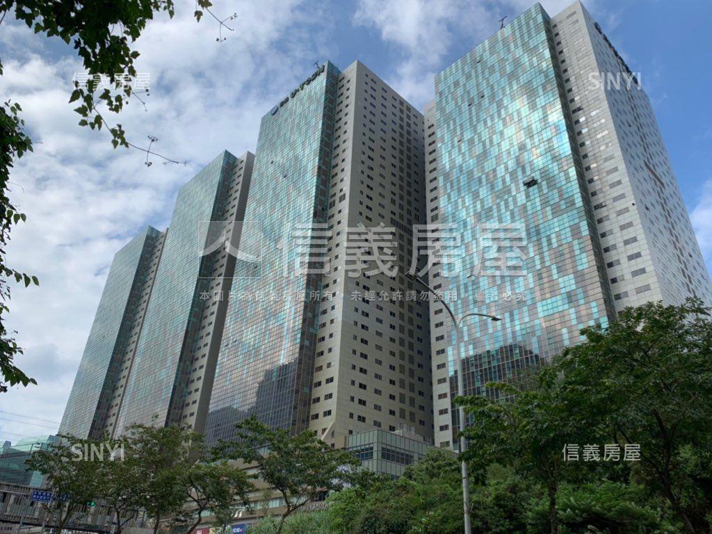 汐止Ｕ－ＴＯＷＮ收租金戶房屋室內格局與周邊環境