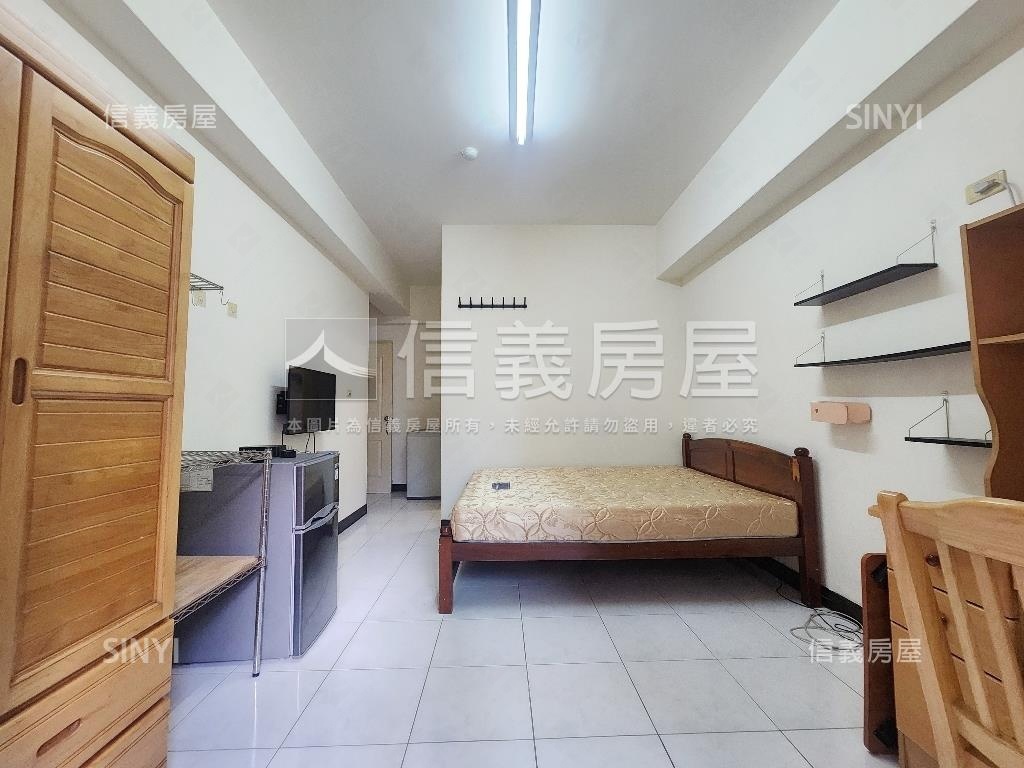 淡水稀有金雞母大套房房屋室內格局與周邊環境