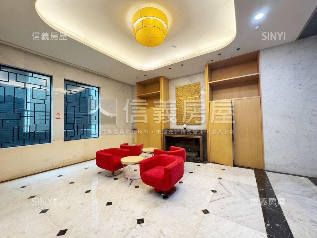 城市光點挑高空間美宅房屋室內格局與周邊環境