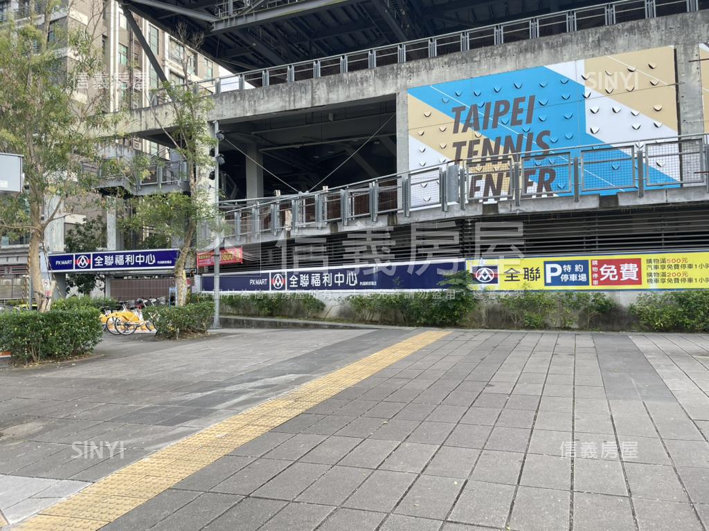 城市２房１．５衛有開窗房屋室內格局與周邊環境