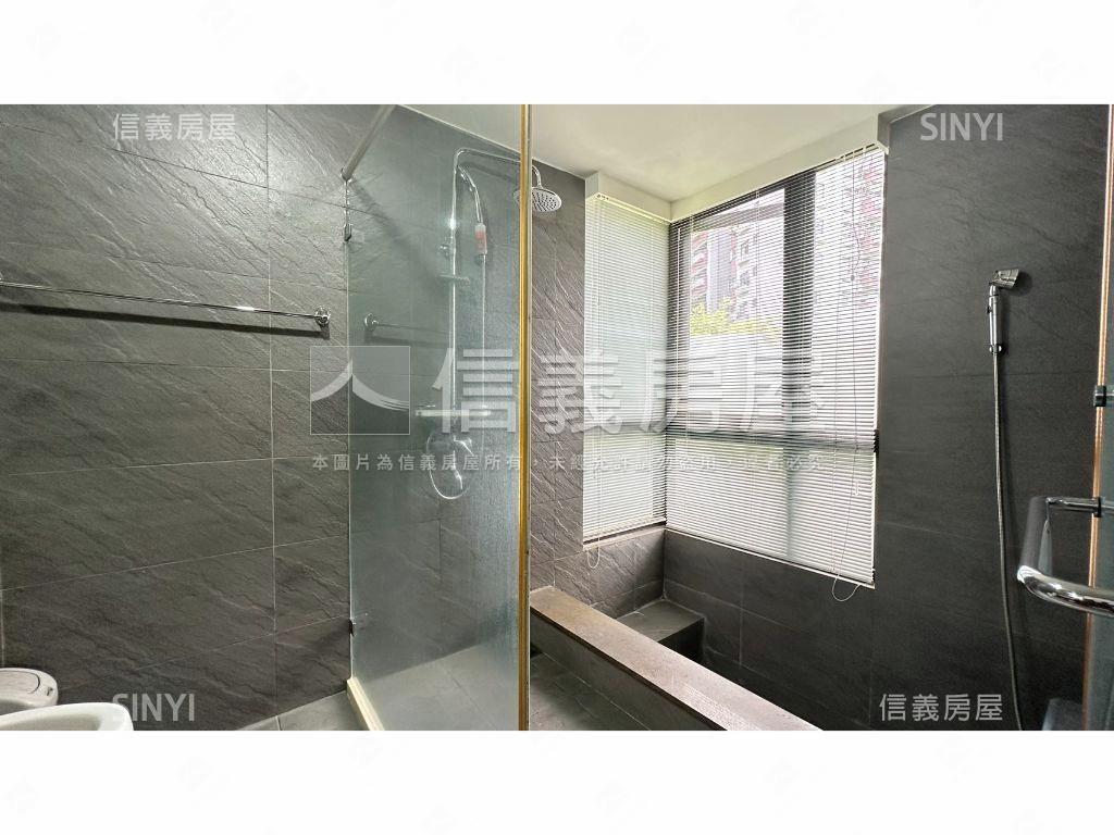 萬芳捷運綠景四房坡平車位房屋室內格局與周邊環境