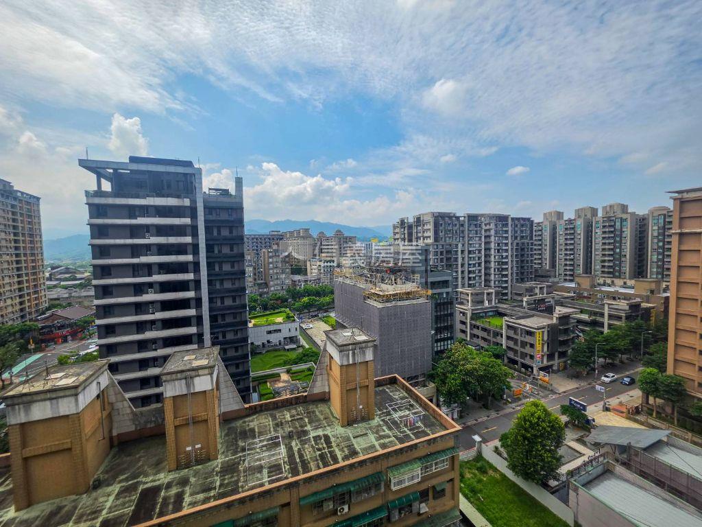【哈佛學園】景觀三房車位房屋室內格局與周邊環境