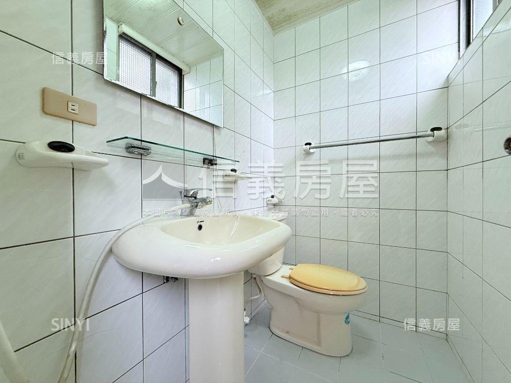 翡翠宮庭Ｂ房屋室內格局與周邊環境