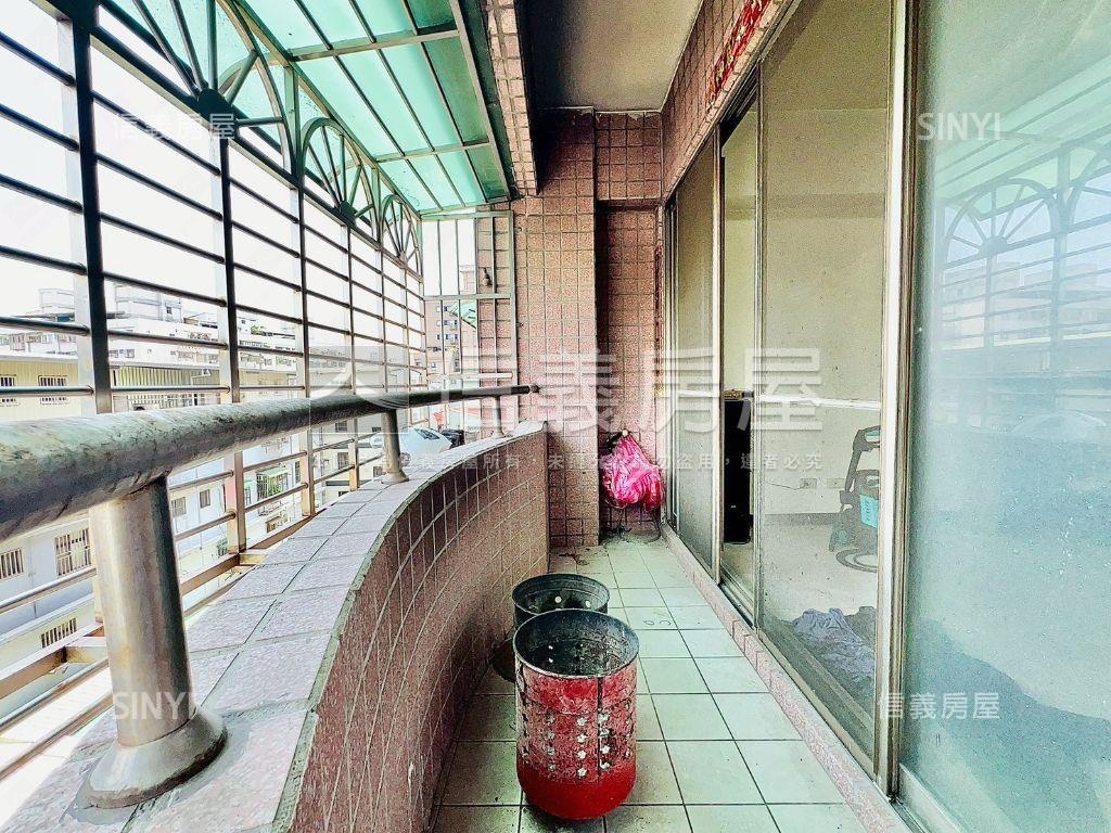 碧瑤京城三房房屋室內格局與周邊環境