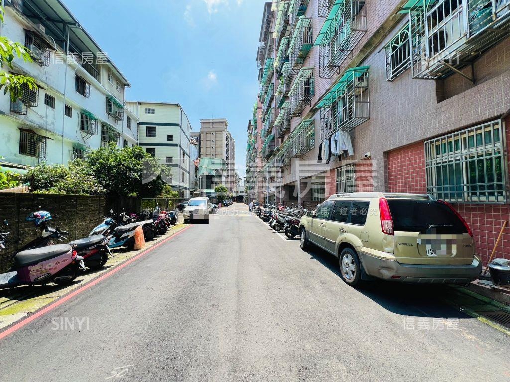 碧瑤京城三房房屋室內格局與周邊環境