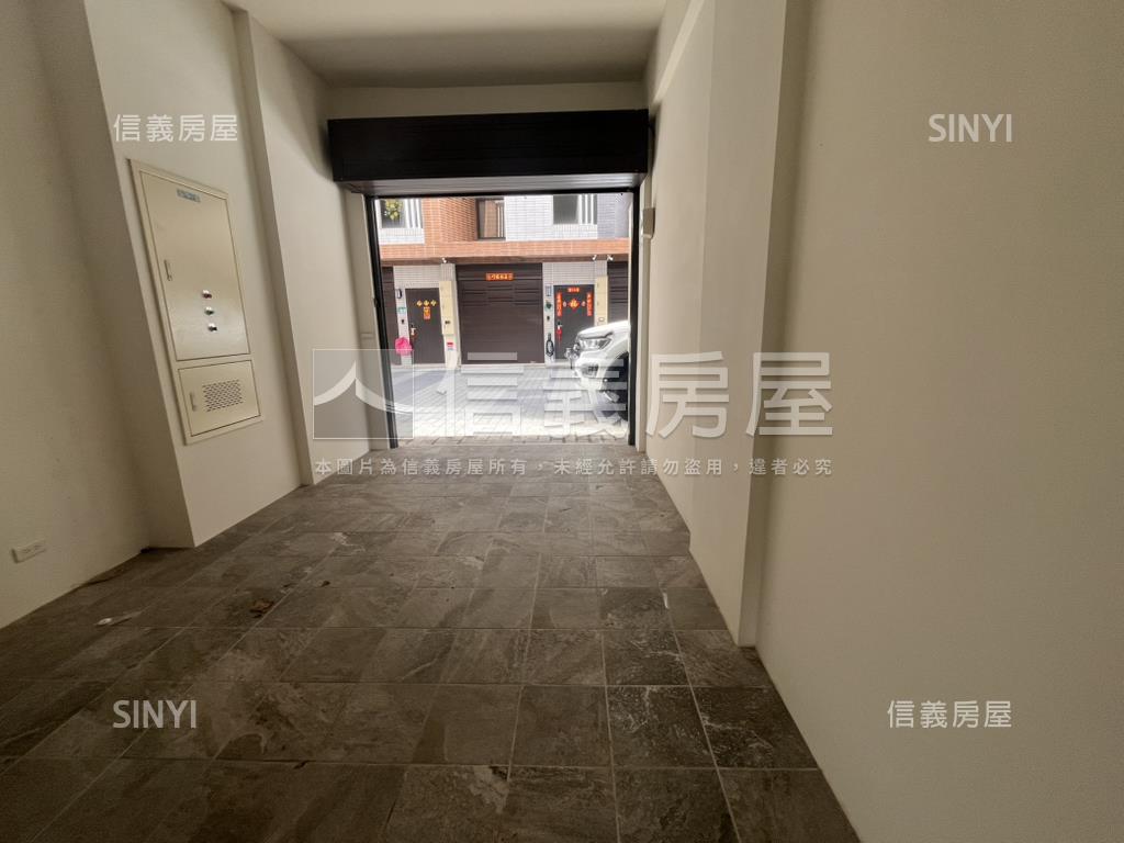 八里蒔光墅美妝電梯透天房屋室內格局與周邊環境