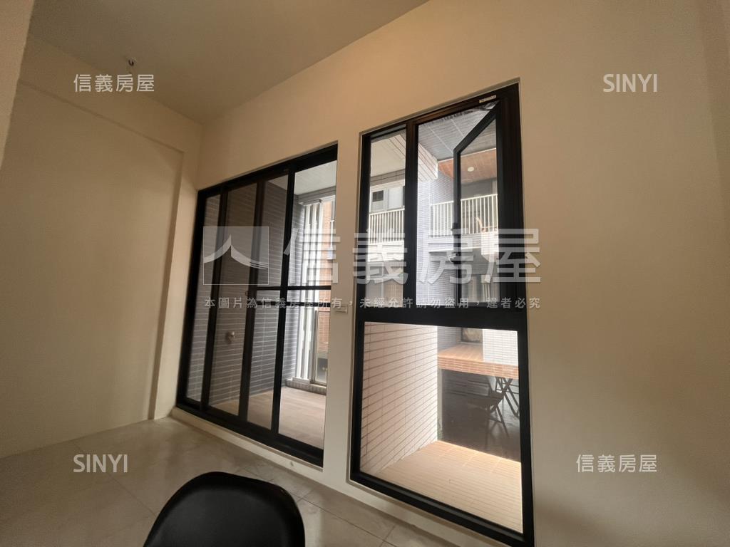 八里蒔光墅美妝電梯透天房屋室內格局與周邊環境