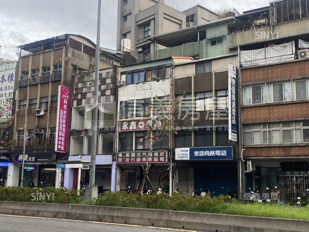 新案㊣和平西路商三特透天房屋室內格局與周邊環境