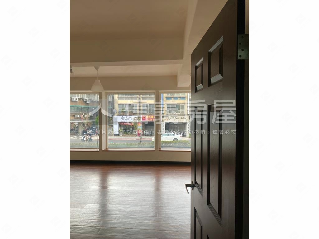 新案㊣和平西路商三特透天房屋室內格局與周邊環境