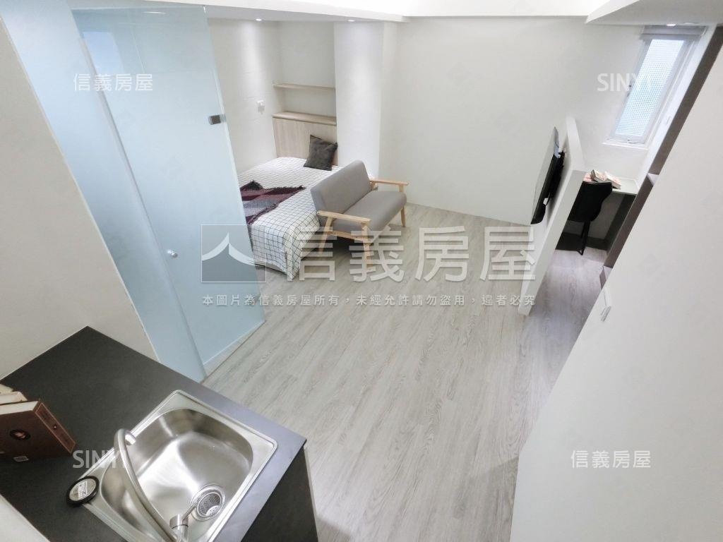 近忠明南路口超大五套房房屋室內格局與周邊環境