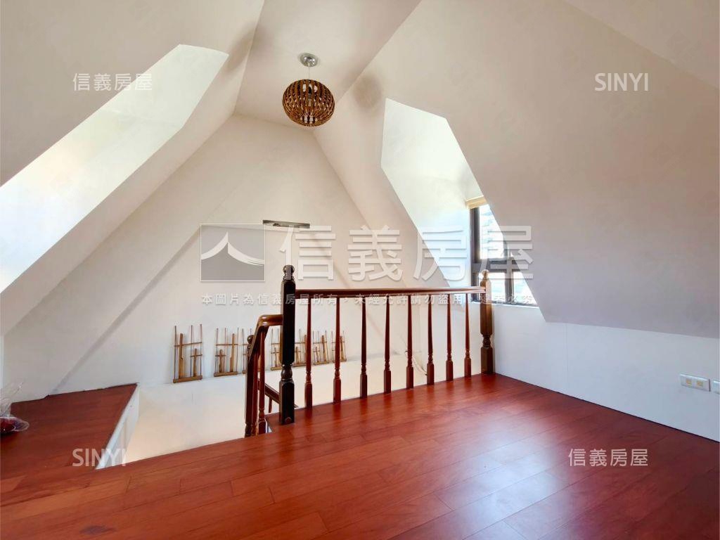 長庚商圈悅莊社區庭院別墅房屋室內格局與周邊環境