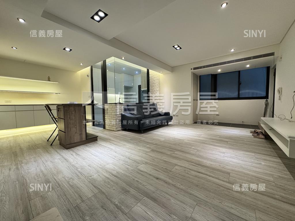 中正路靜巷精裝三樓房屋室內格局與周邊環境