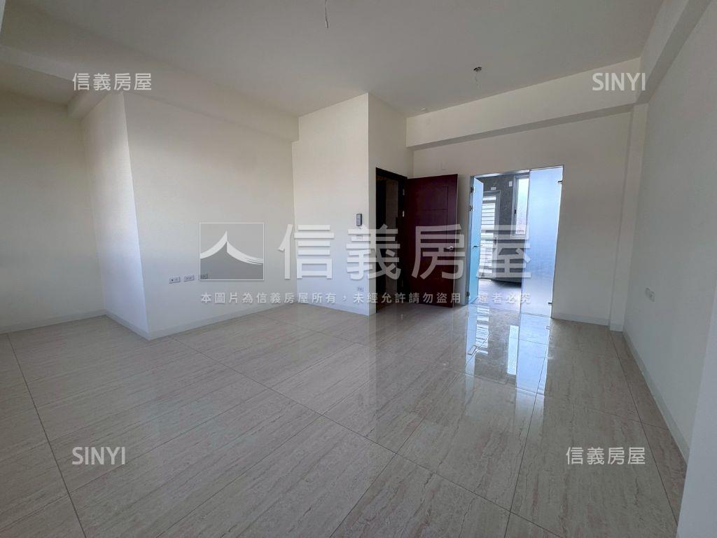 仁德全新面寬透天房屋室內格局與周邊環境