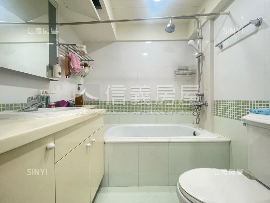 中山電梯精美兩房房屋室內格局與周邊環境