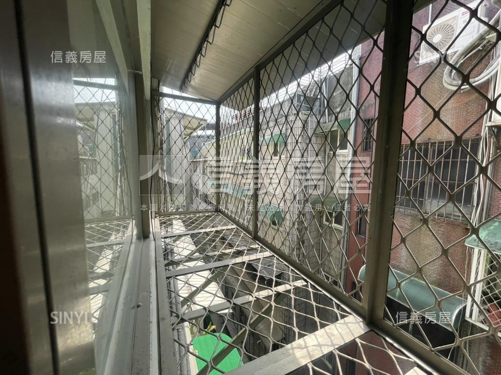 中山電梯精美兩房房屋室內格局與周邊環境