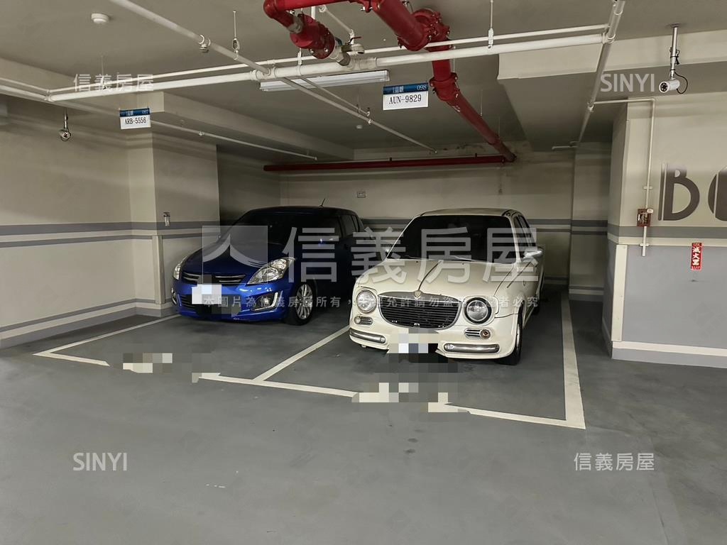 鋼骨溫馨二房附坡平車位房屋室內格局與周邊環境