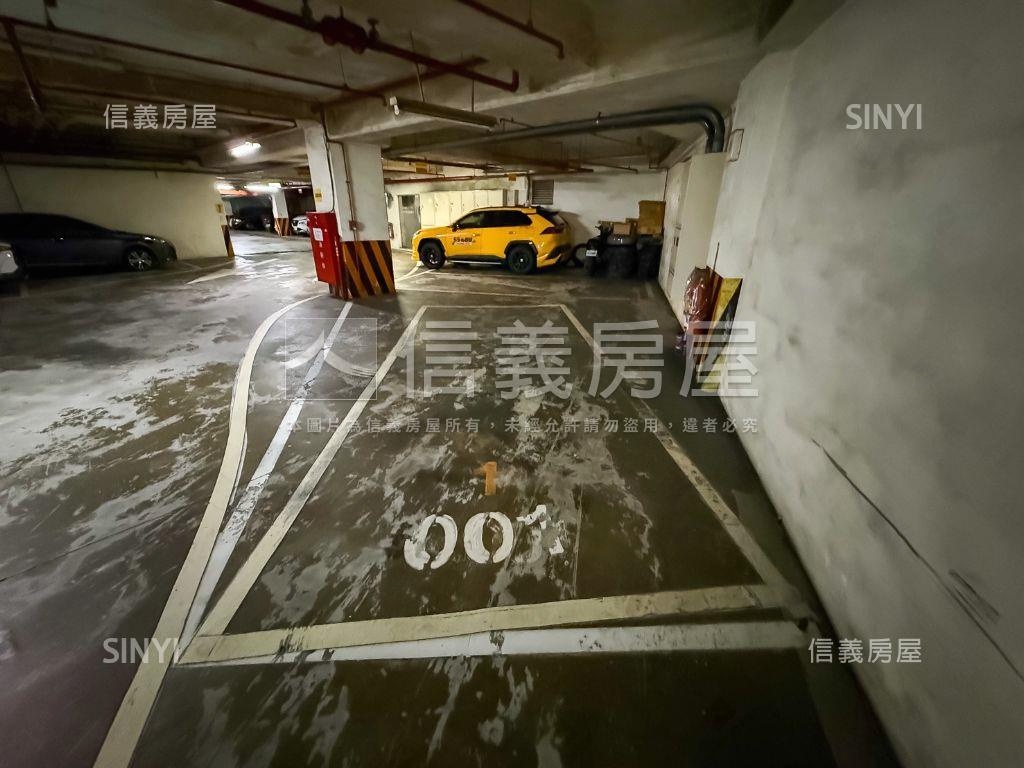 邊間琉森湖３房大車位房屋室內格局與周邊環境