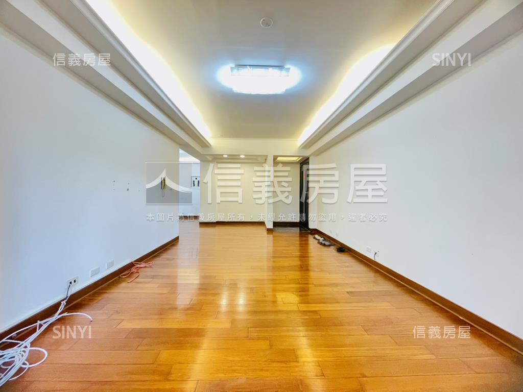 甲區大安靜巷綠景美妝三房房屋室內格局與周邊環境