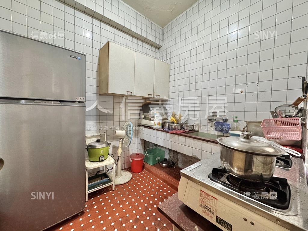 近未來加蚋捷運站天然三房房屋室內格局與周邊環境