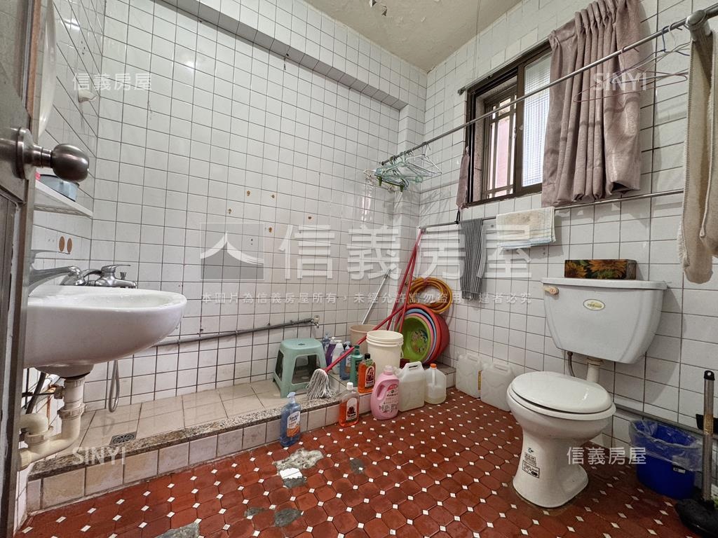 近未來加蚋捷運站天然三房房屋室內格局與周邊環境