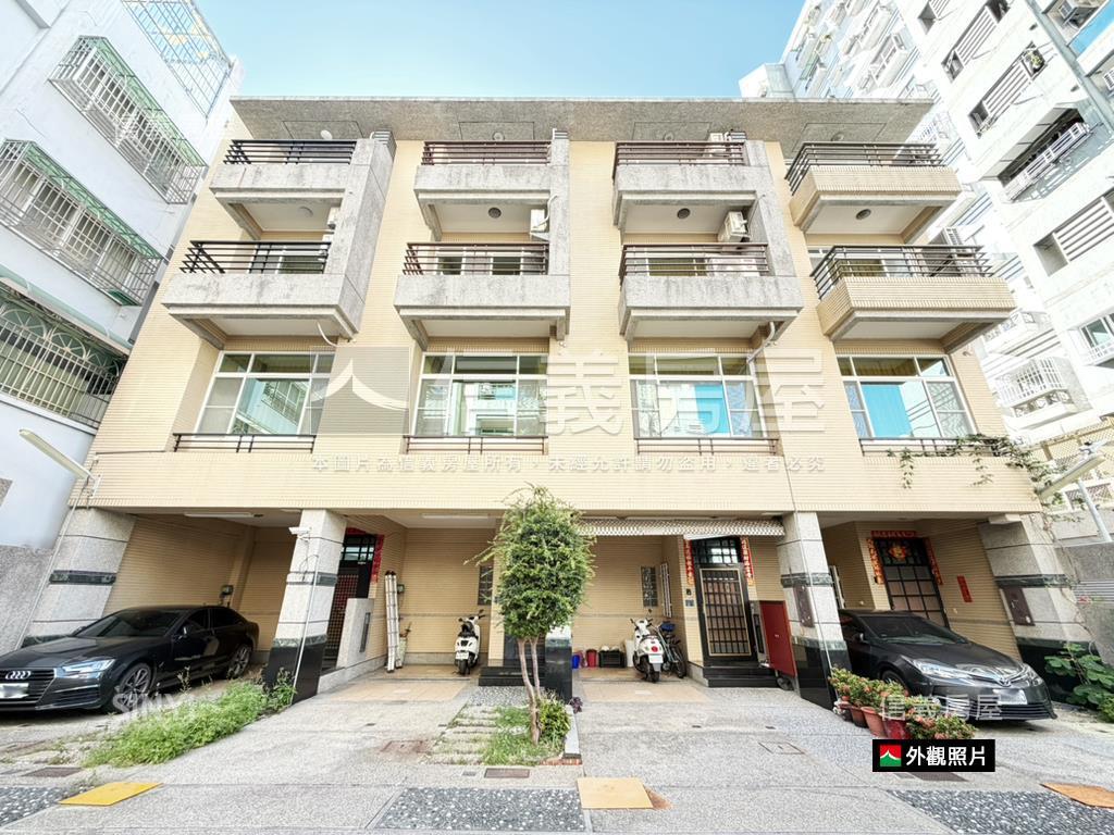 巨蛋商圈｜雅緻車庫別墅房屋室內格局與周邊環境