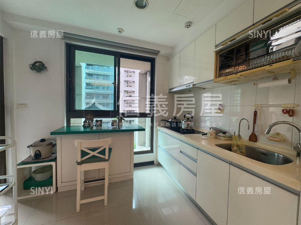 達麗首席後棟綠景兩房房屋室內格局與周邊環境