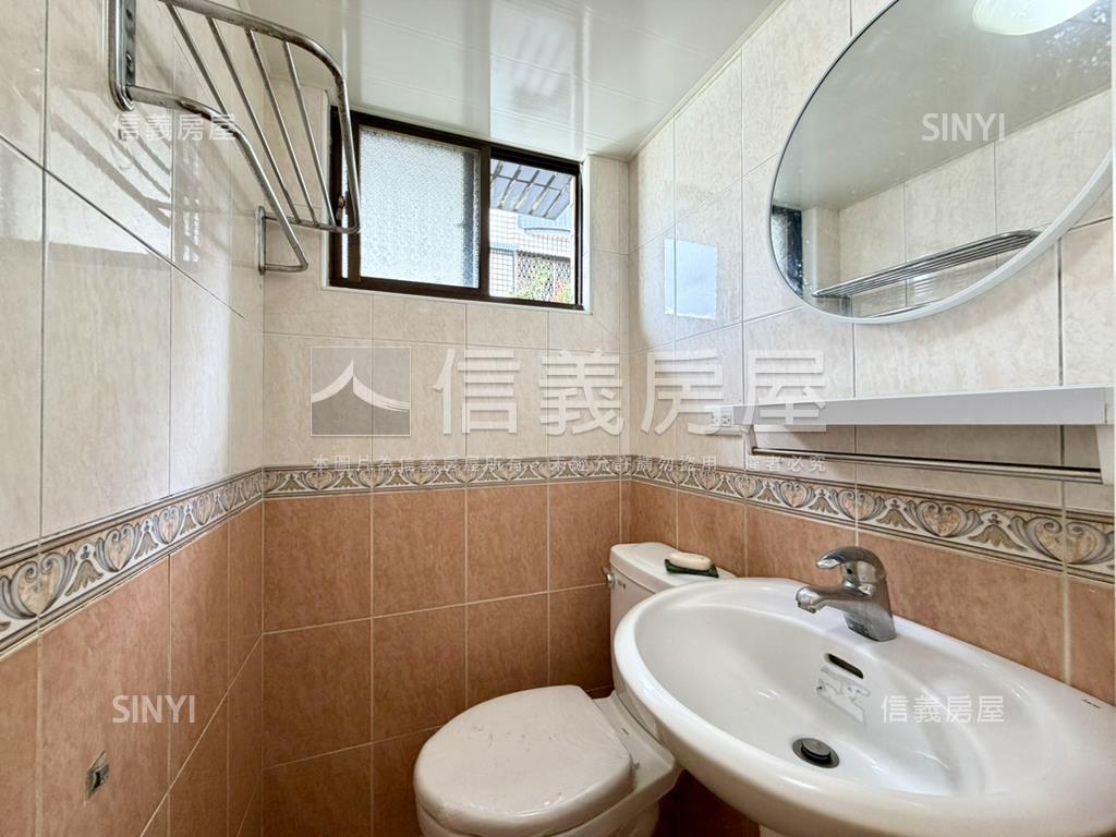 桂林屋況佳質感正三房房屋室內格局與周邊環境