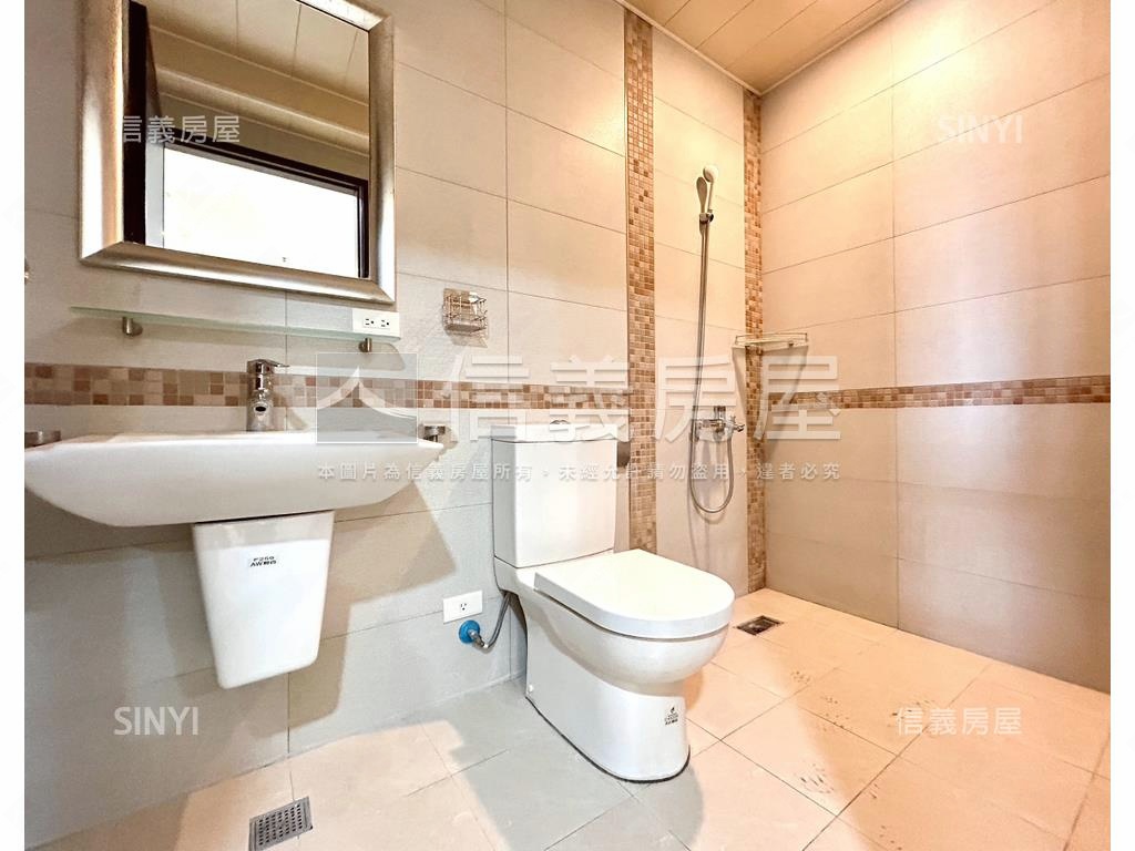 上河城高樓景觀三房平車房屋室內格局與周邊環境