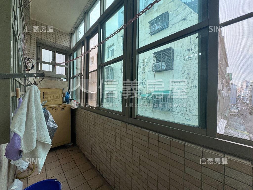 正民生路邊間透天店面房屋室內格局與周邊環境