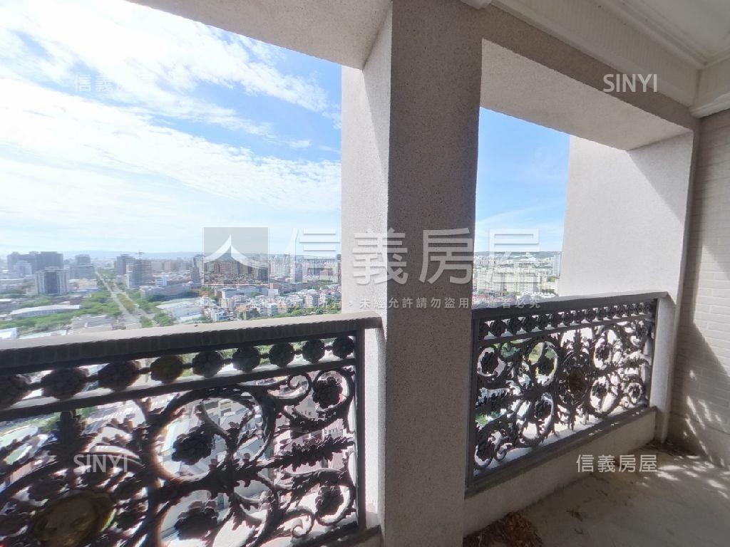 看這間面公園聯聚方庭房屋室內格局與周邊環境