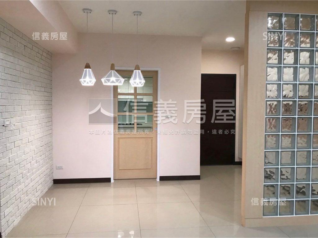 大湳典藏自然景觀露臺四房房屋室內格局與周邊環境