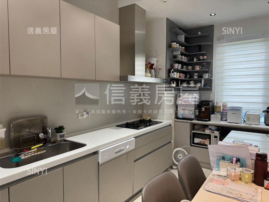 九份子連建拾穗雙車墅房屋室內格局與周邊環境