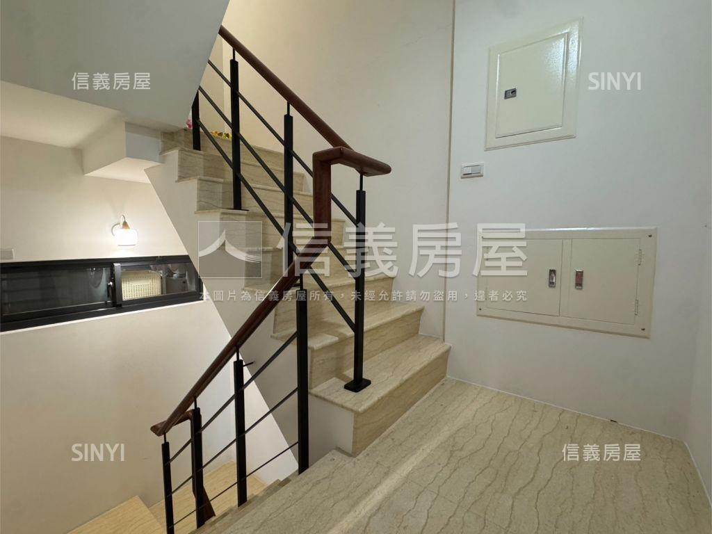 九份子連建拾穗雙車墅房屋室內格局與周邊環境
