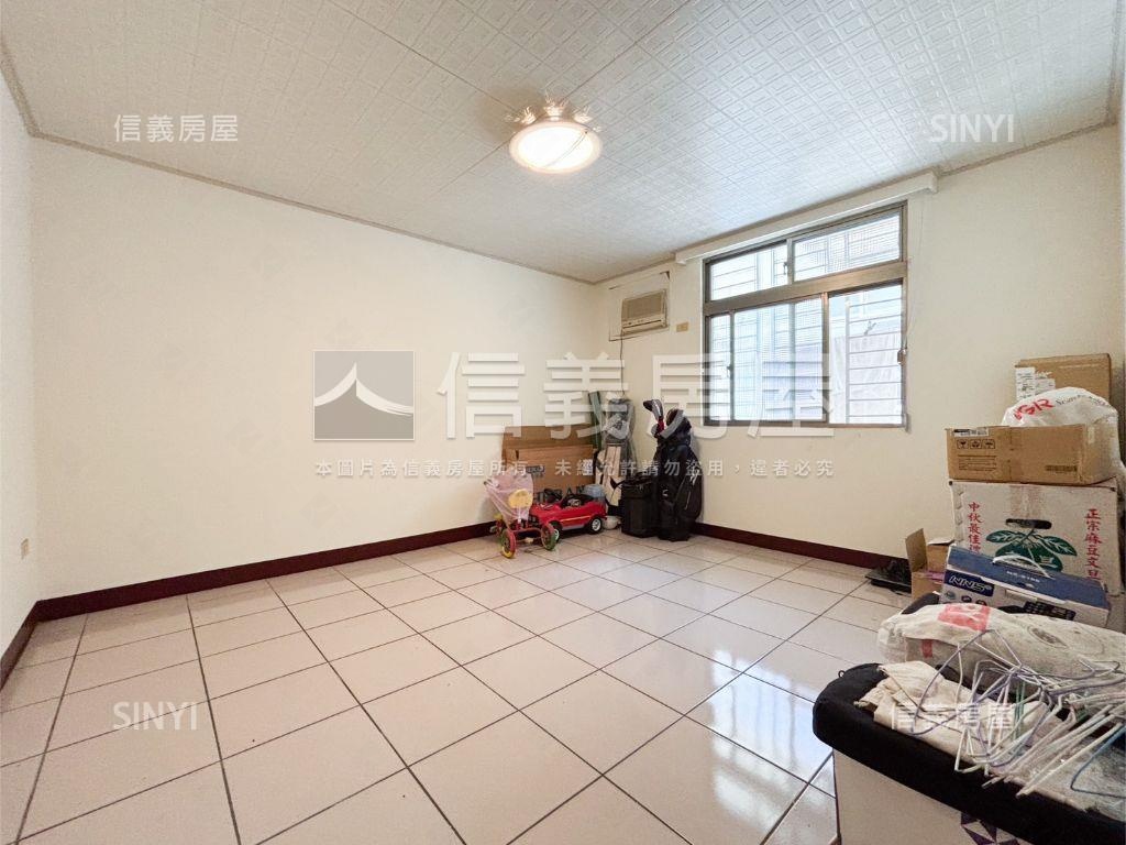 忠誠第一社區稀有透天房屋室內格局與周邊環境