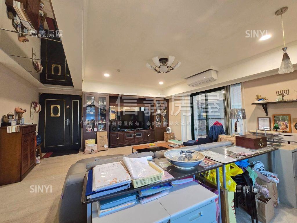 中悅花廣樓中樓四房雙車位房屋室內格局與周邊環境