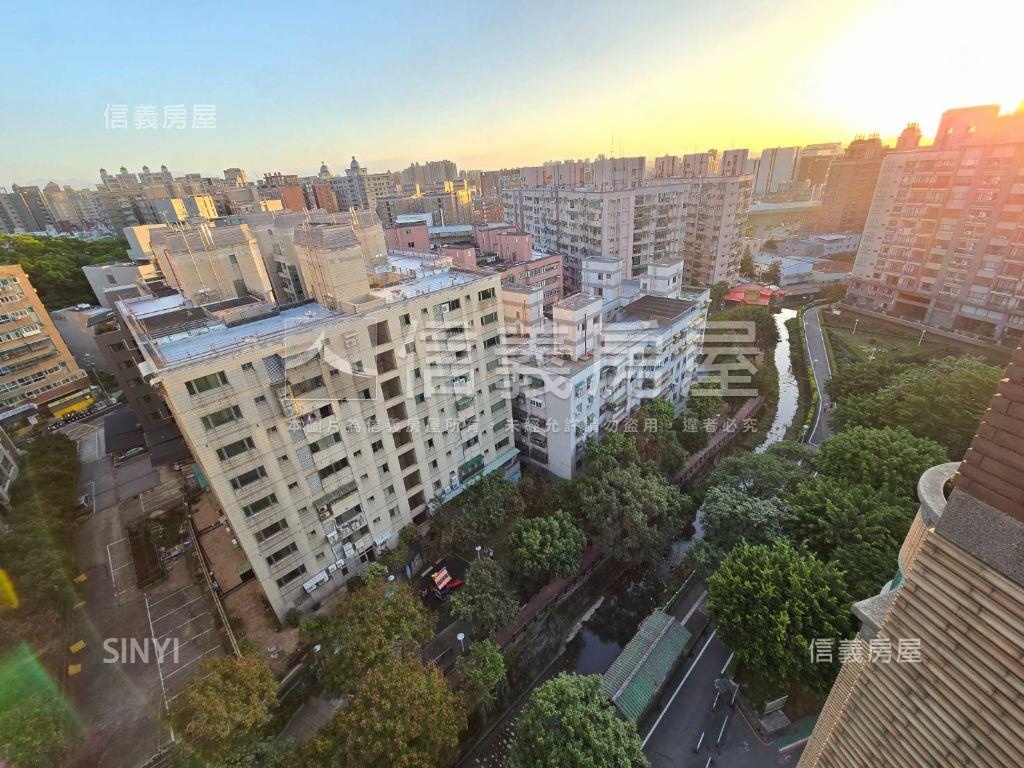 中悅花廣樓中樓四房雙車位房屋室內格局與周邊環境