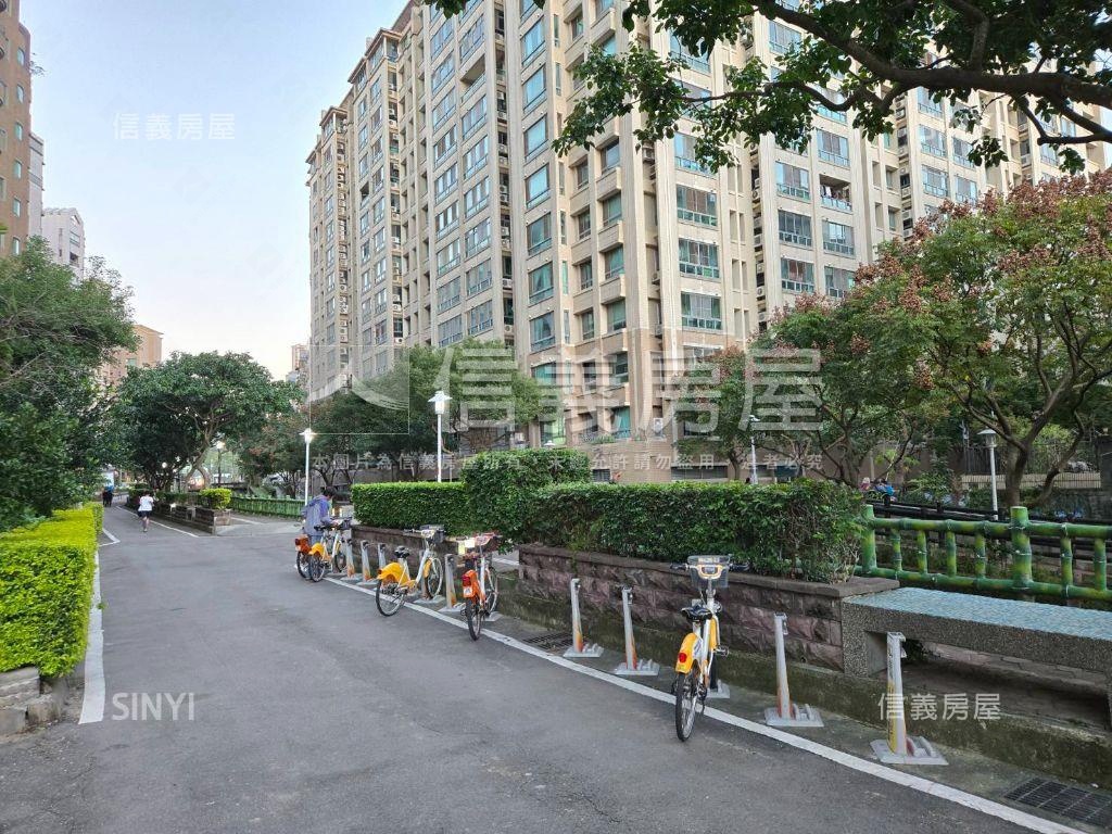 中悅花廣樓中樓四房雙車位房屋室內格局與周邊環境