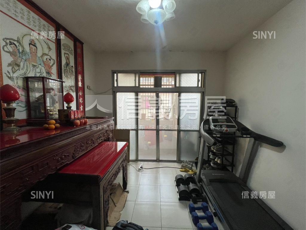 大庄稀有透天房屋室內格局與周邊環境