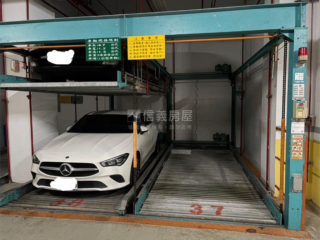 近麟光捷運車位房屋室內格局與周邊環境