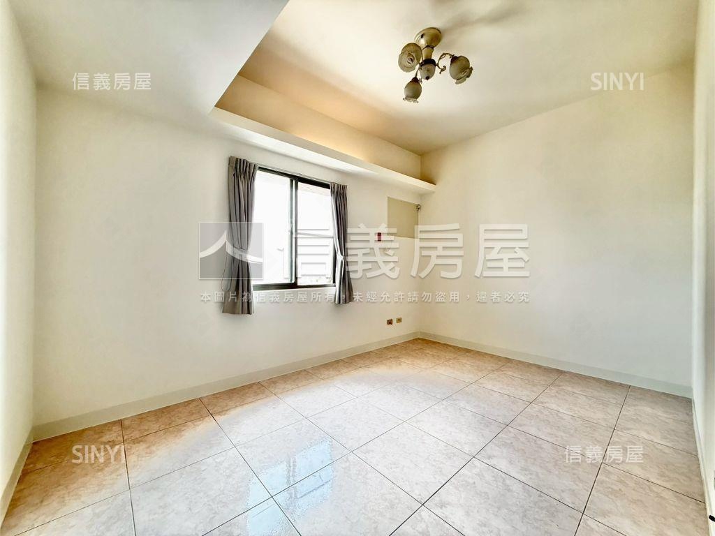 近國道｜邊間｜首購大四房房屋室內格局與周邊環境